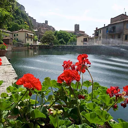 Ai Castagni Bed & Breakfast 3*